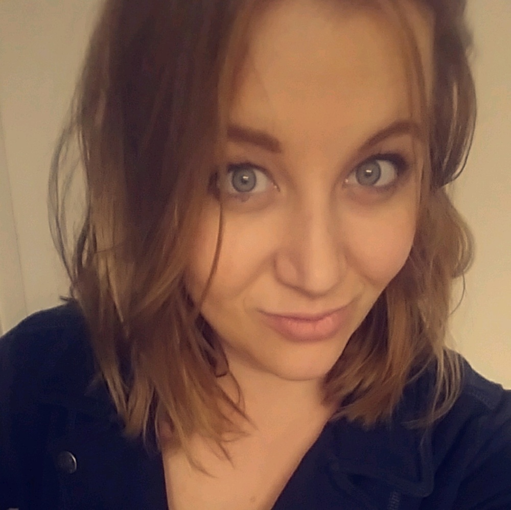 Meet your Posher, Raegan